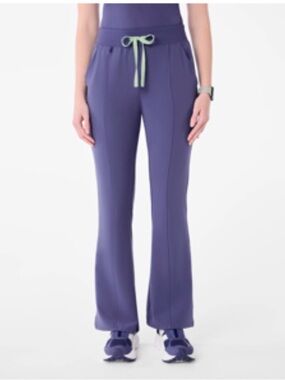 Wayfarer Madryn High Waisted Flare - Scrub Pant